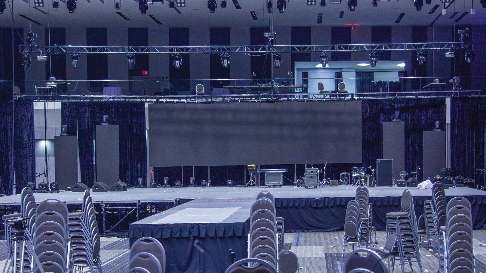 How To Fix Bad Audio Reflection Problems In Glass Heavy Venues