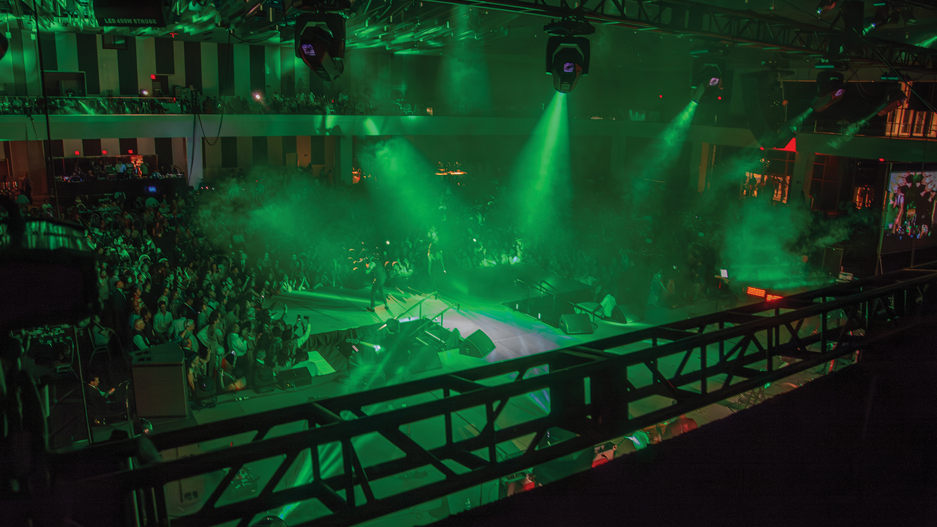 Audio Engineers Who Negotiated With Lightning